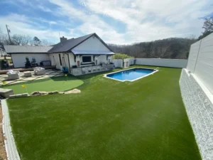 Syntheticturf yard with pool